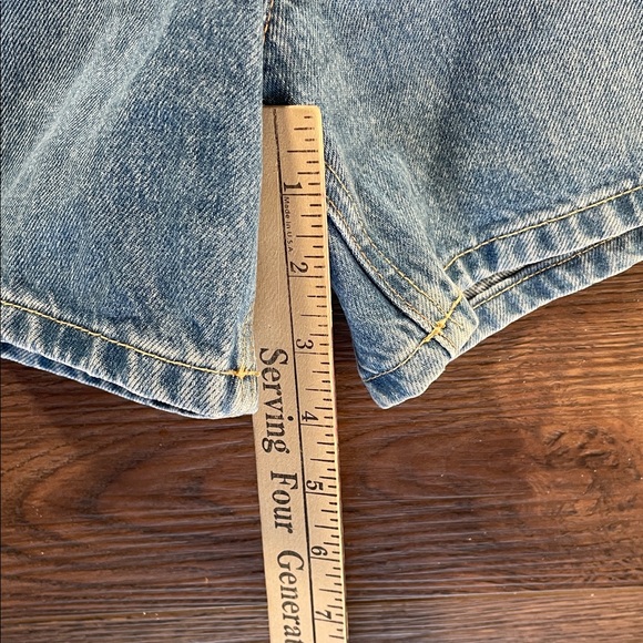 Zara Classic Blue Denim Shorts - Picture 4 of 6